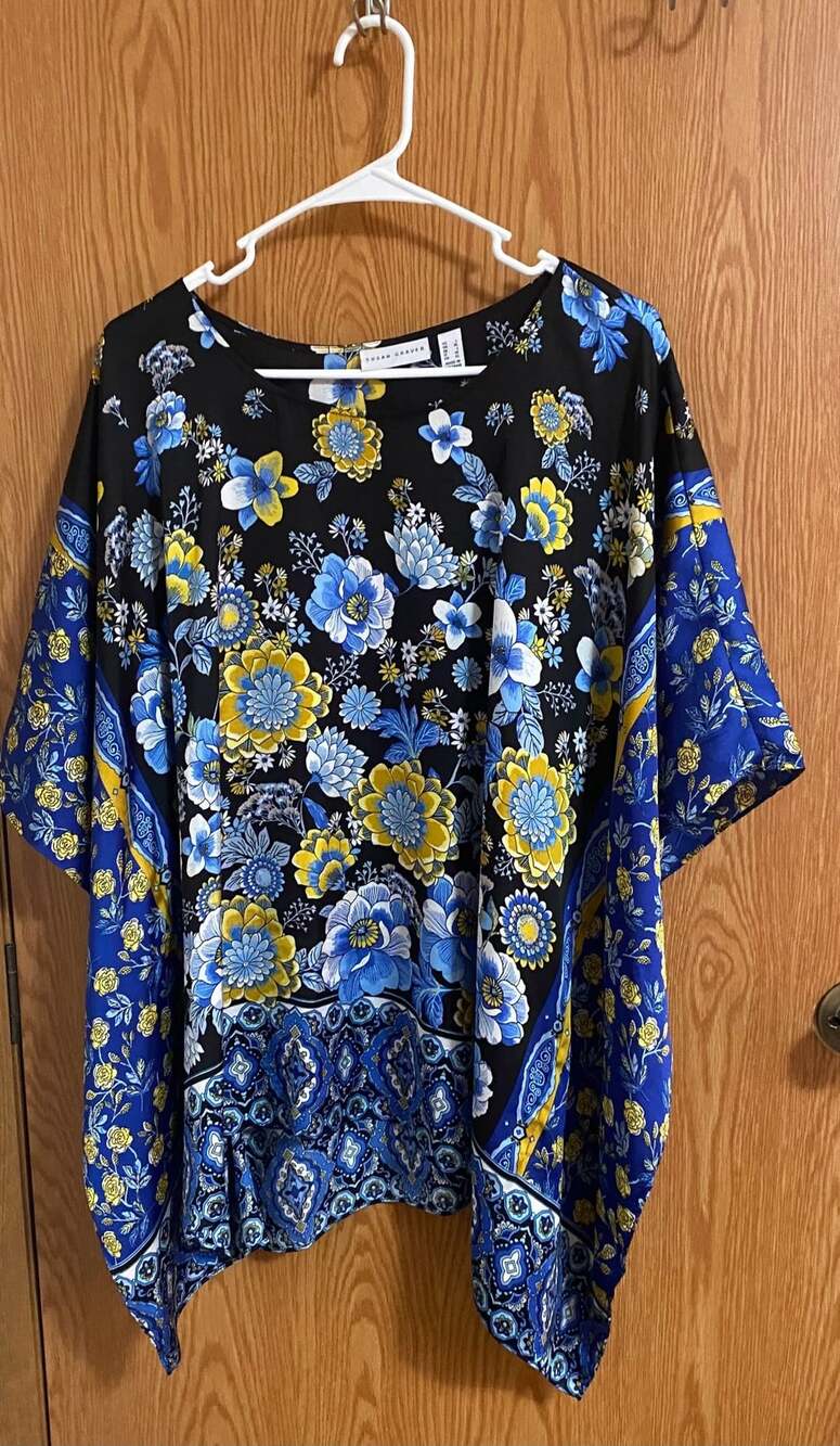 Susan Graver Floral Print Top Size L Black Blue Yellow
